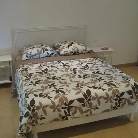 Rez De Villa, 2 Pieces, 2 A 4 Pers, A 250 M Plage Et Centre-ville アパート