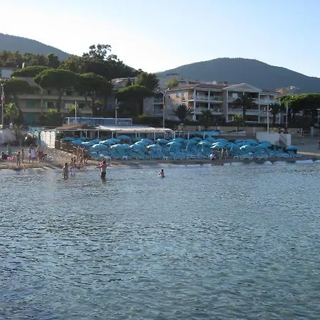 Rez De Villa, 2 Pieces, 2 A 4 Pers, A 250 M Plage Et Centre-ville Διαμέρισμα Cavalaire-sur-Mer