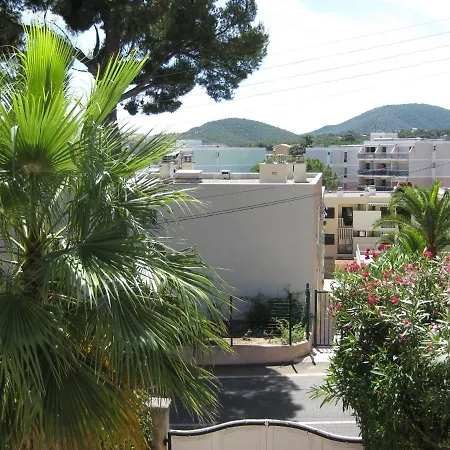 Rez De Villa, 2 Pieces, 2 A 4 Pers, A 250 M Plage Et Centre-ville * 滨海卡瓦莱尔